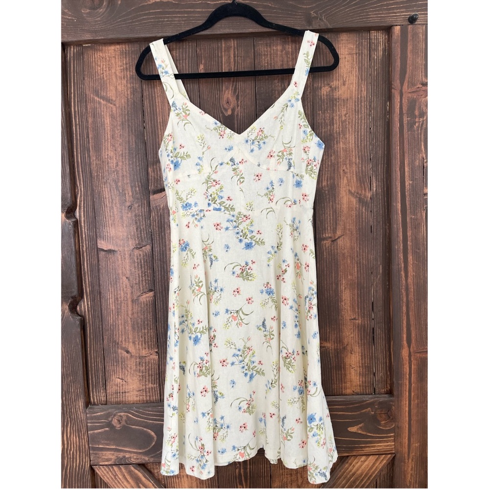 Gilli floral linen dress
